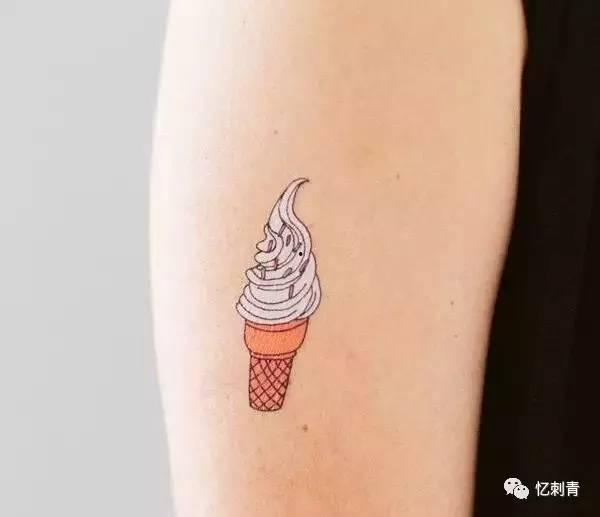 网红纹身吃瓜,吃瓜群众热议不断 第2张 网红纹身吃瓜,吃瓜群众热议不断 第2张